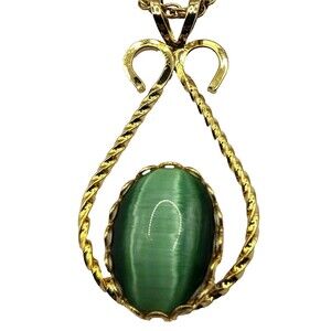 Gold Tone Teardrop Pendant with Green Cat’s Eye Cabochon Vintage Look No chain